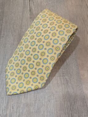 NWT! Brooks Brothers Yellow Silk Tie
